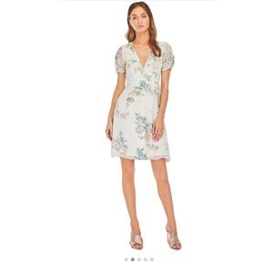 Astr the Label Short Sleeve Dress